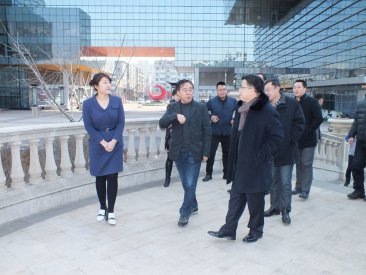  民建遼寧省委主委、省政協(xié)副主席武獻(xiàn)華一行到金谷通正檢測(cè)公司調(diào)研